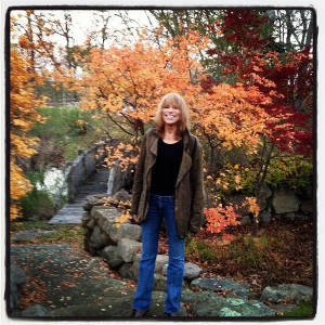 carlysimonautumn2012.jpg